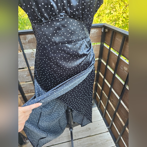 Zara Black and White Polkadot Crossover Dress With Spaghetti Straps - Picture 6 of 10